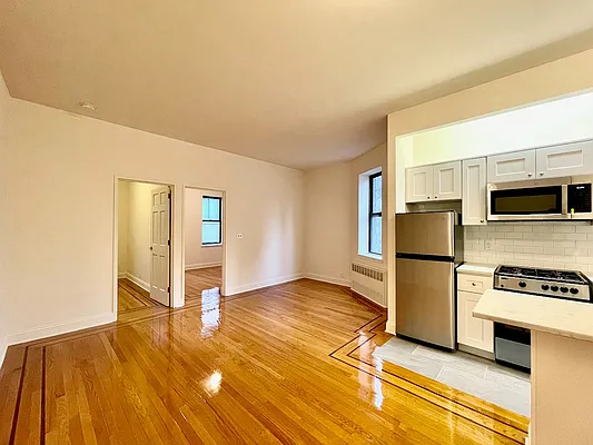 Rented by J & L Holding Corporation | media 14