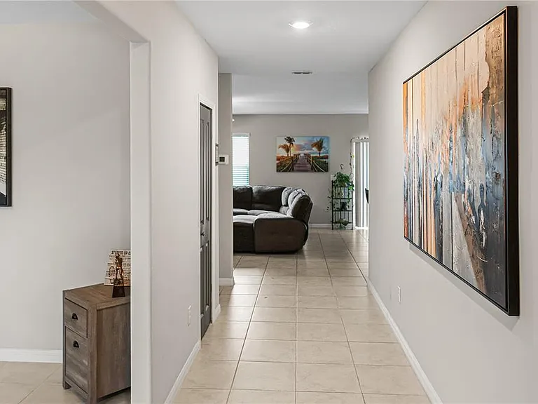 4301 Salt Springs Ln — Photo 3