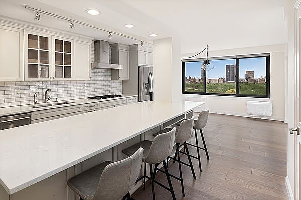 1st image of 382 Central Park W APT 17D