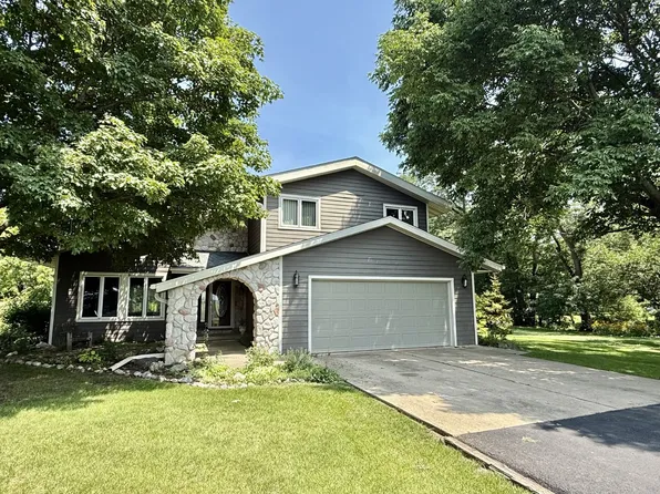 363 N 2575th Rd, Oglesby, IL 61348