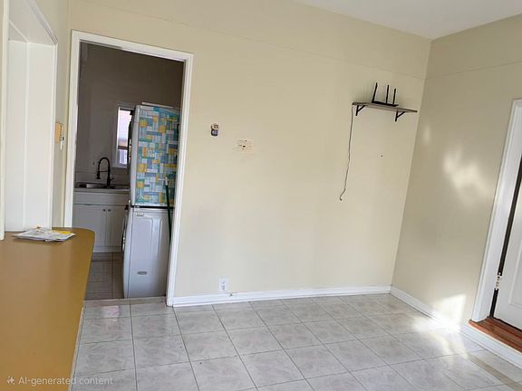 3rd image of 821 Keenan St