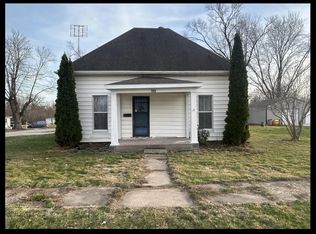 522 E Bartlett St, La Plata, MO 63549