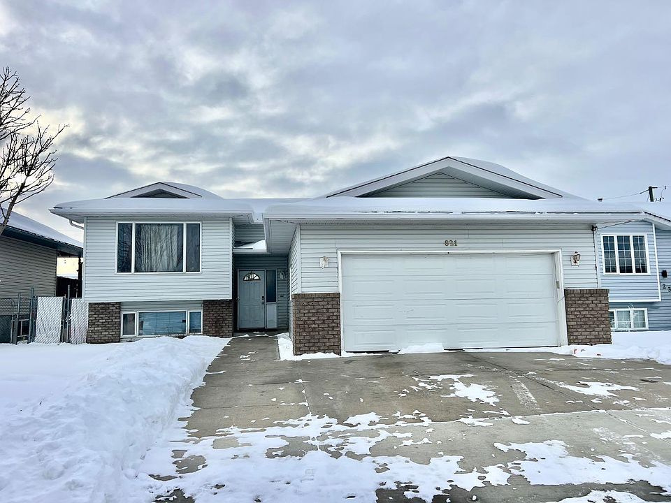 1st image of 821 Bankview Dr