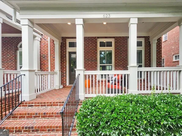 623 Brennan Dr, Decatur, GA 30033