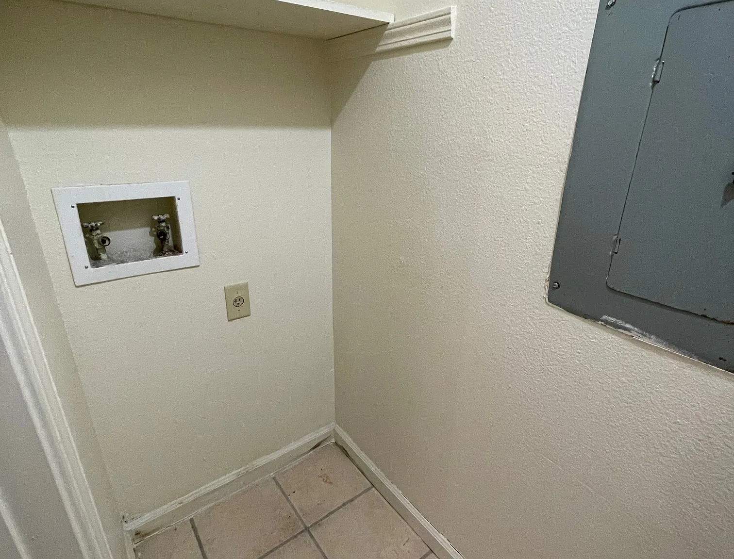 2 bed, 900 sqft, $925 — Photo 3