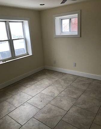 4th image of 4623 Beach 46th St #2
