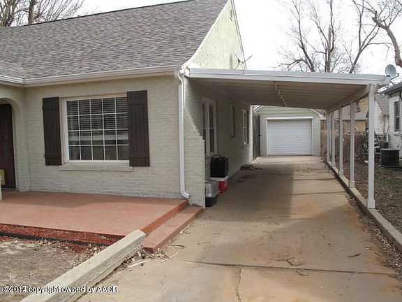 2nd image of 1031 Bowie St