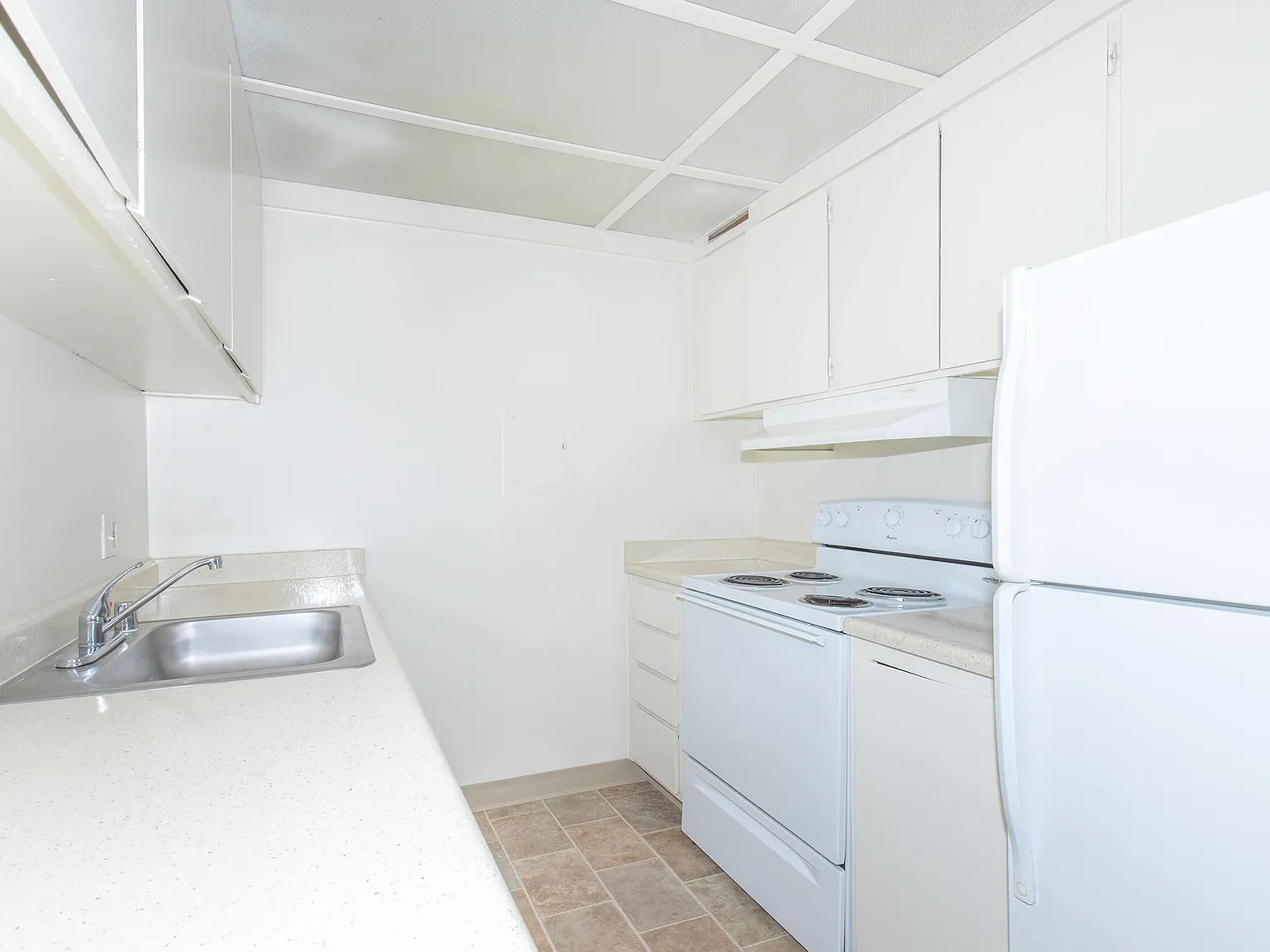 Laurel Glen — Photo 1
