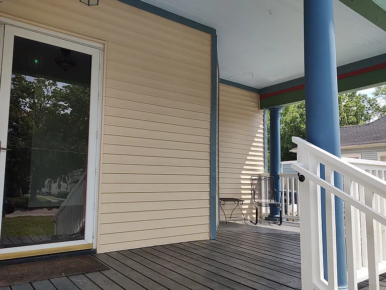150 N Ashland Ave #1 — Photo 10