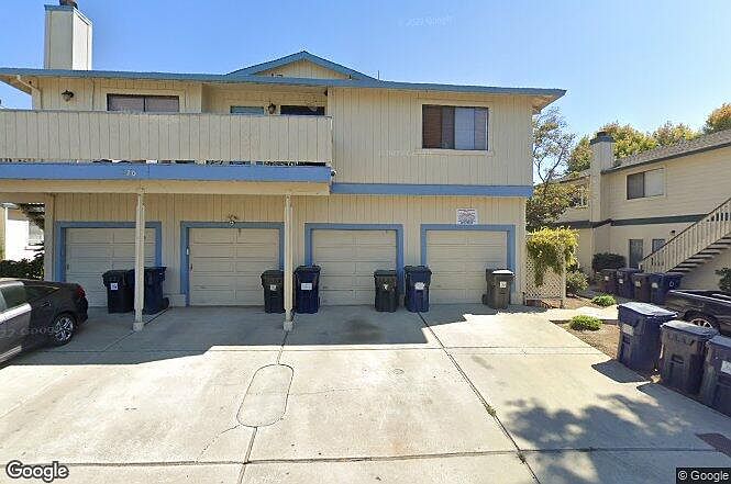 1st image of 220C Silver Leaf Dr