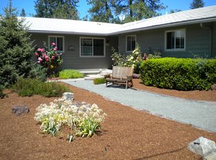 250 Humberd Ln, Grants Pass, OR 97527