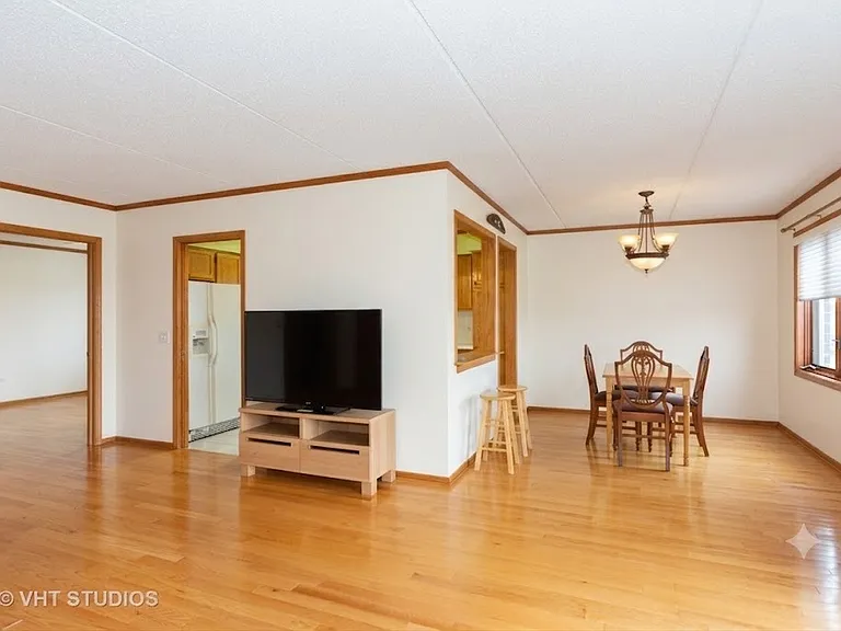 4210 N Natchez Ave #410 — Photo 9