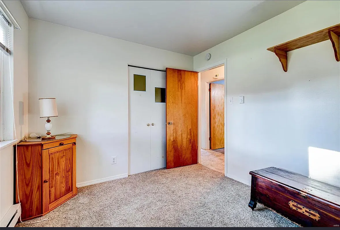 7450 Sieloff Dr — Photo 3