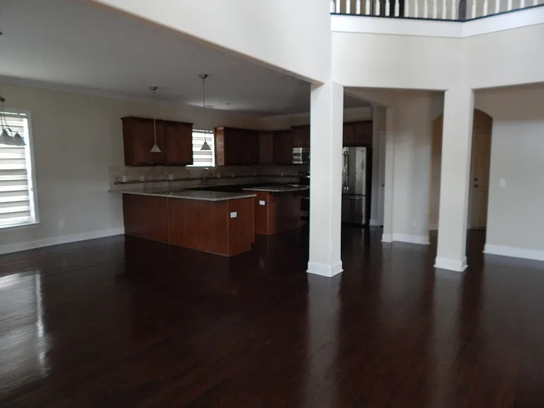 612 Wyndham Way — Photo 14