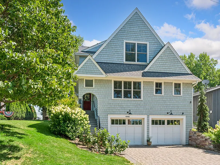 4941 Island View Dr — Photo 3