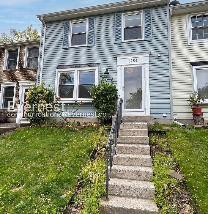 1st image of 3284 Wyndale Ct