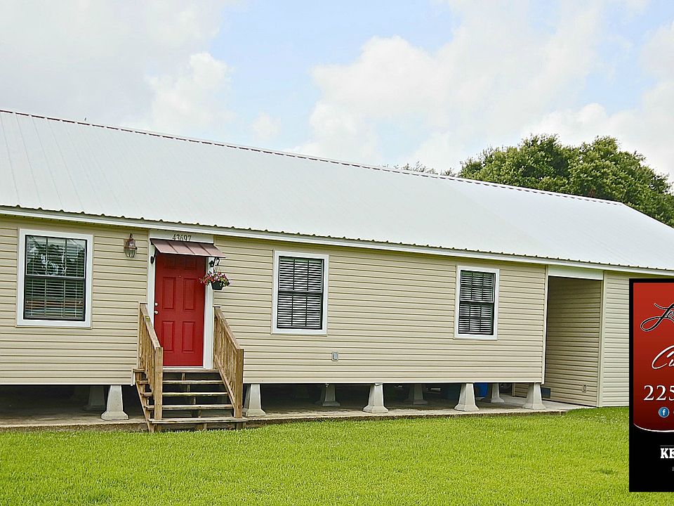 1st image of 43697 Brittany St
