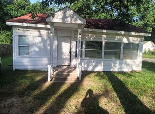 216 Franklin St, Pittsburg, TX 75686