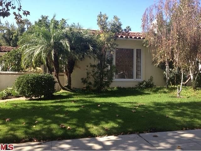 1st image of 133 N Stanley Dr