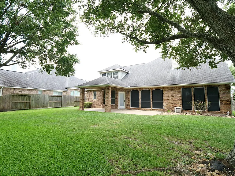 22719 Sierra Lake Ct — Photo 40