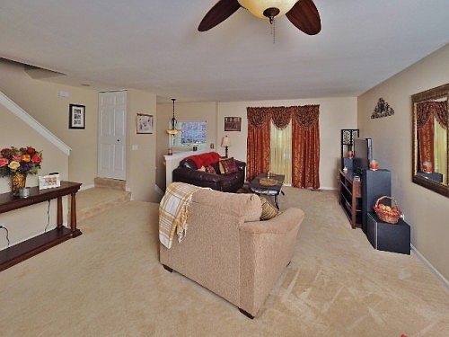 3rd image of 2577 N Augusta Dr