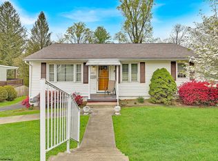 1225 Katherine St, Fairmont, WV