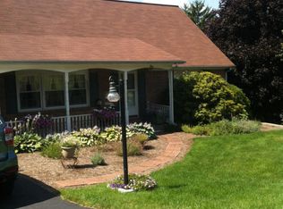 3 Elliott Dr, Northumberland, PA 17857