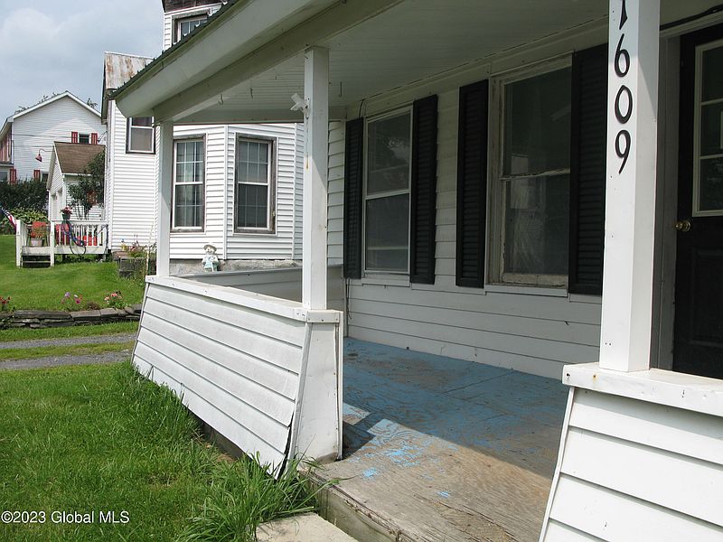 2nd image of 1609 Charlotte Valley Road