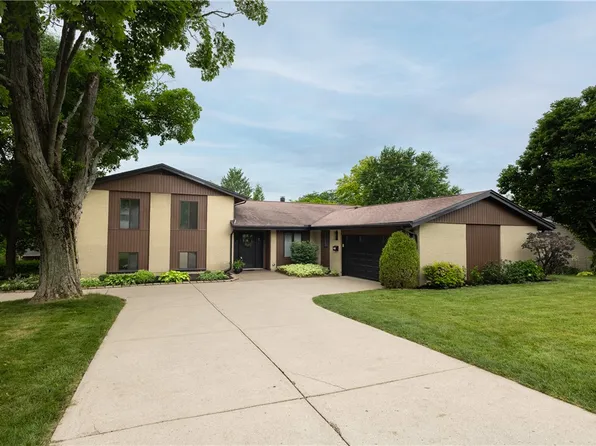 4227 Wagner Rd, Kettering, OH 45440
