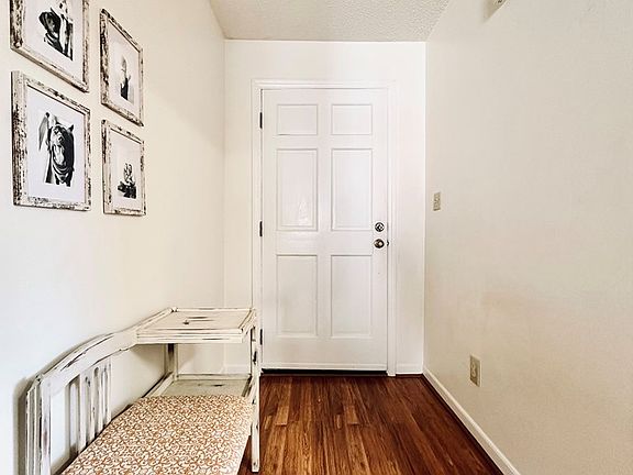 5th image of 408 North St