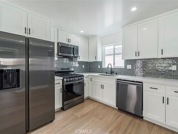 4th image of 2130 A West St #238