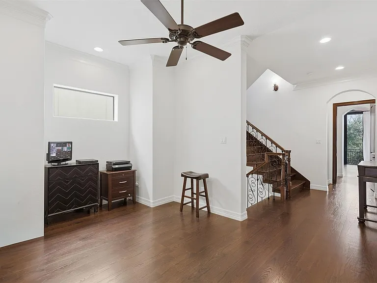 5330 Fayette St — Photo 20