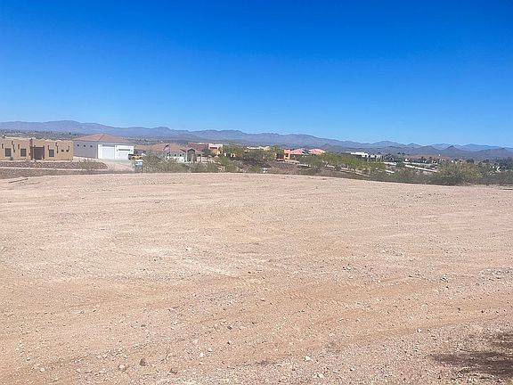 2nd image of 370 Jingle Bob Rd #77