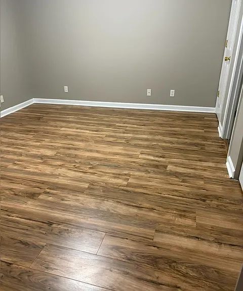 708 W Hawthorne St #10 — Photo 1