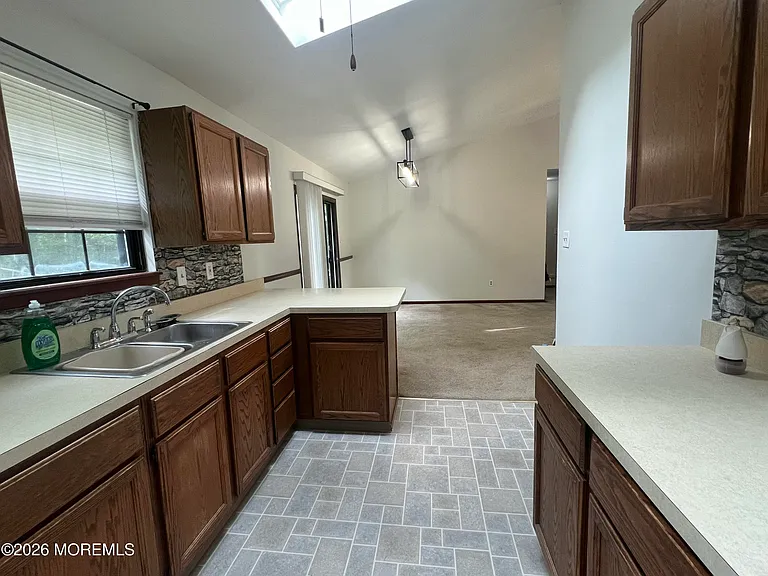 125 Lower Shore Rd — Photo 19
