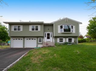 609 Mayfair Ln, Neptune, NJ 07753