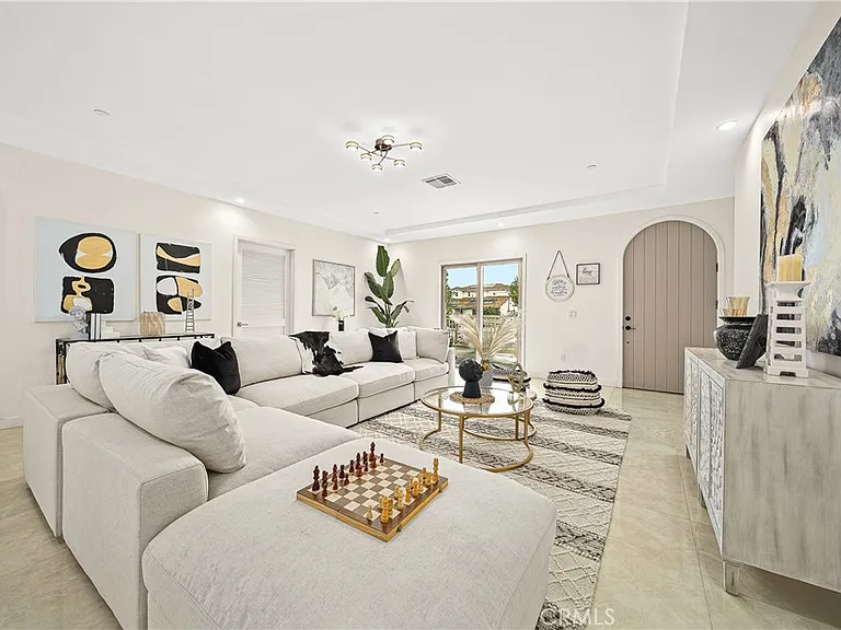 1222 Temple City Blvd — Photo 5