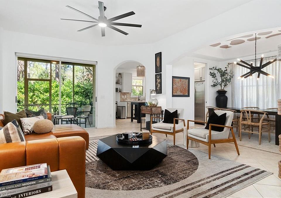 1st image of 1415 Mariposa CIR #104