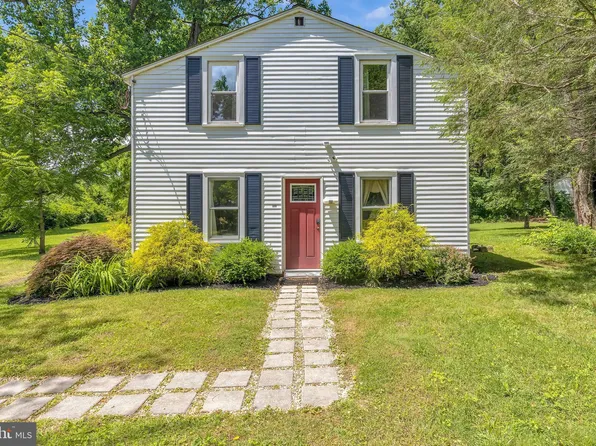 333 Warwick Rd, Elverson, PA 19520