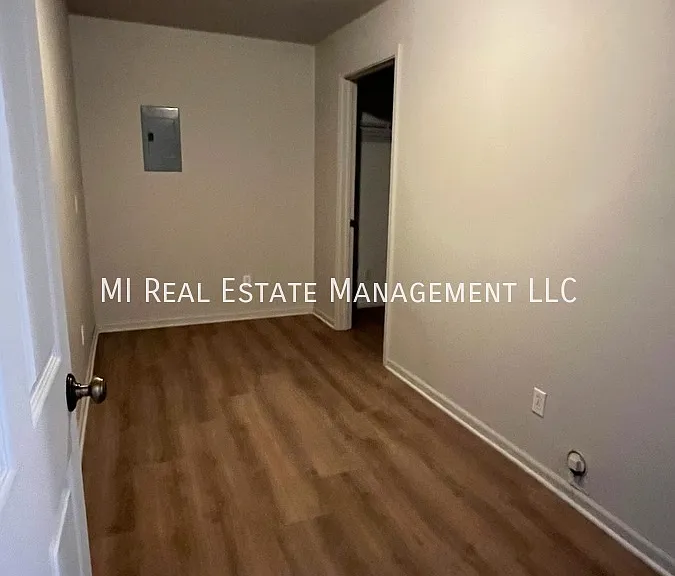 3359 Whitehall Rd — Photo 6