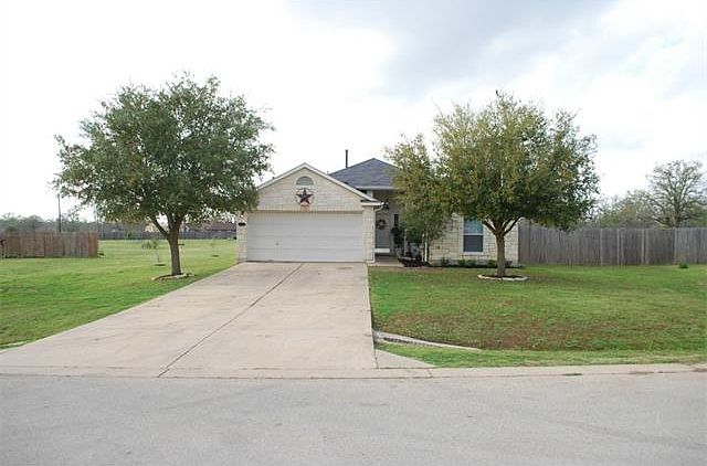 1st image of 118 Single Oak Xing