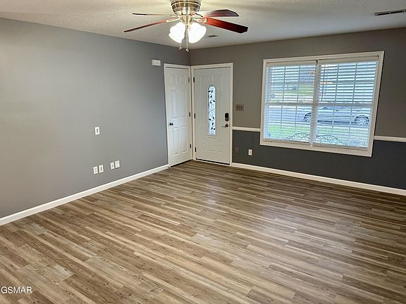 4th image of 1840 River Poppy Rd