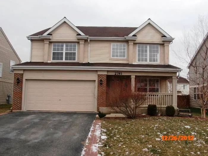 2793 Providence Ln photo 1