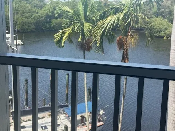 1319 E Hillsboro Blvd APT 412, Deerfield Beach, FL 33441
