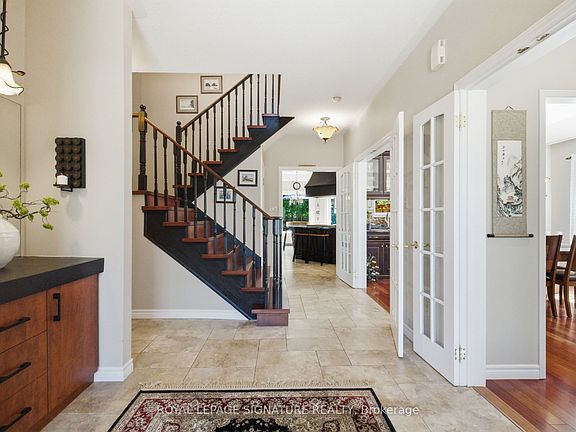 5th image of 1653 Valley Ridge Cres