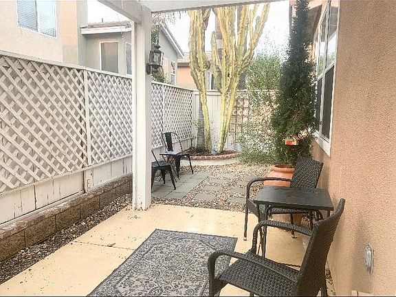 4th image of 31 Woodcrest Ln #31