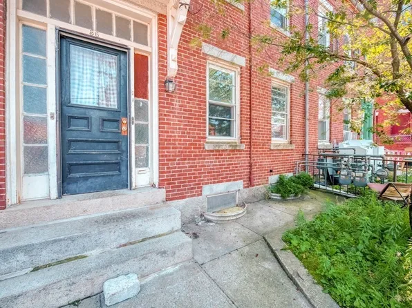 36 Orchard St, Lawrence, MA 01840