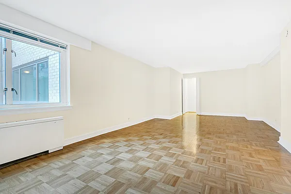 Rented by Anchor Associates | media 15