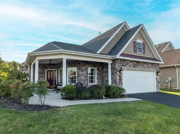 2601 Union Ct, Bethlehem, PA 18017