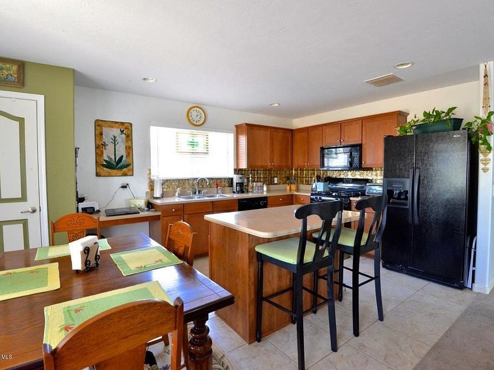 1st image of 1060 W Calle Del Libro Dorado